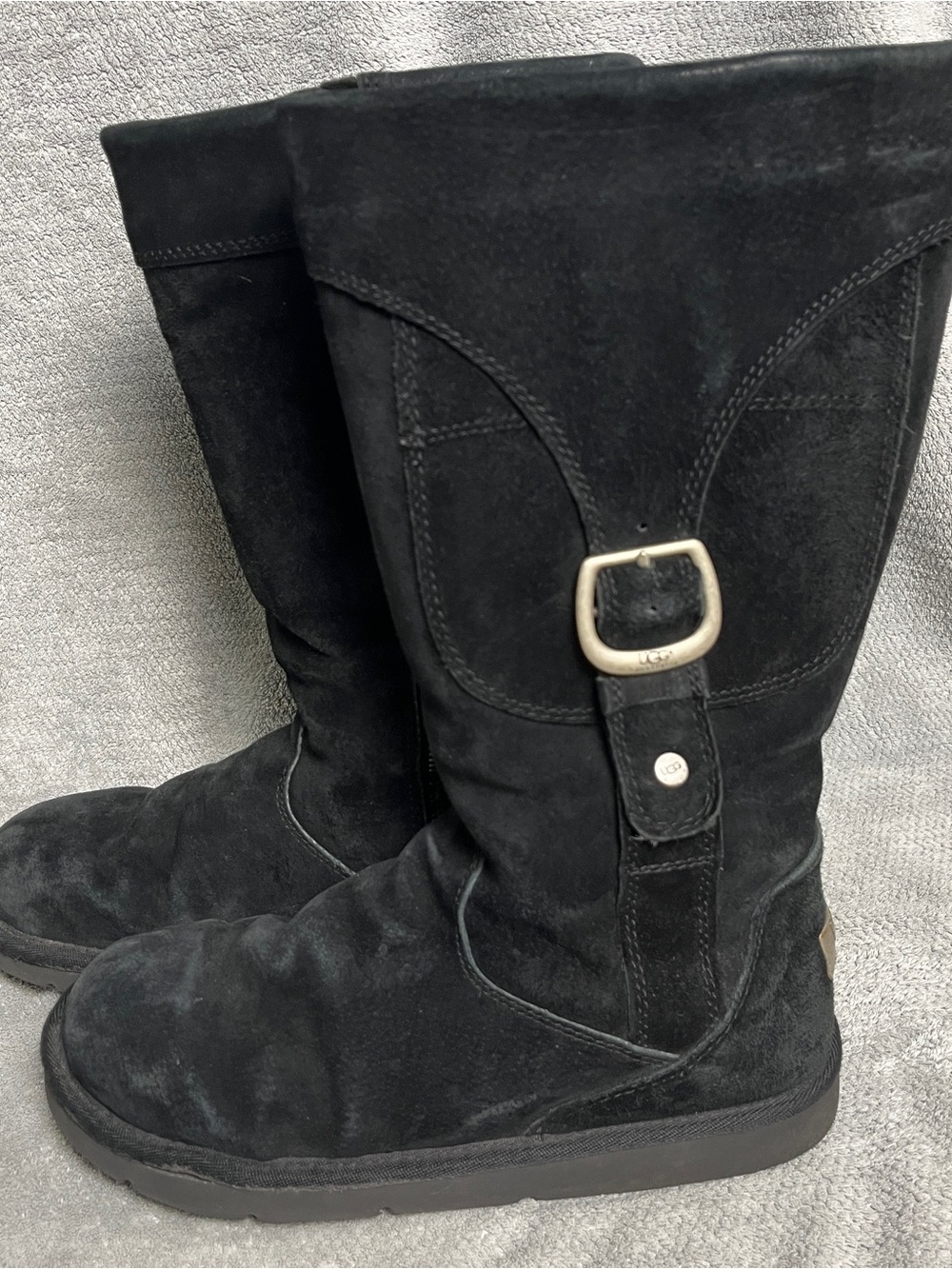 Ugg cargo III black suede pocket sheepskin lined zip size 9